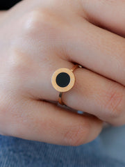 Roman Elegance | Minimalist Double-Sided Ring