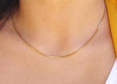 Elegant Gold Box Chain Necklace –