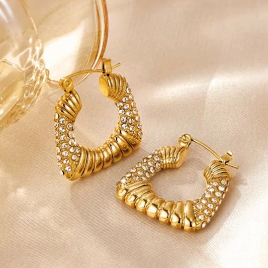 LuxyHub Earrings Collection – stylish gold, silver, and statement earrings designed for everyday wear and special occasions.