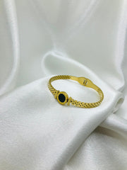 Minimal Gold Love Handcuff