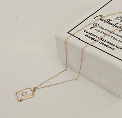 Rectangle pearl necklace