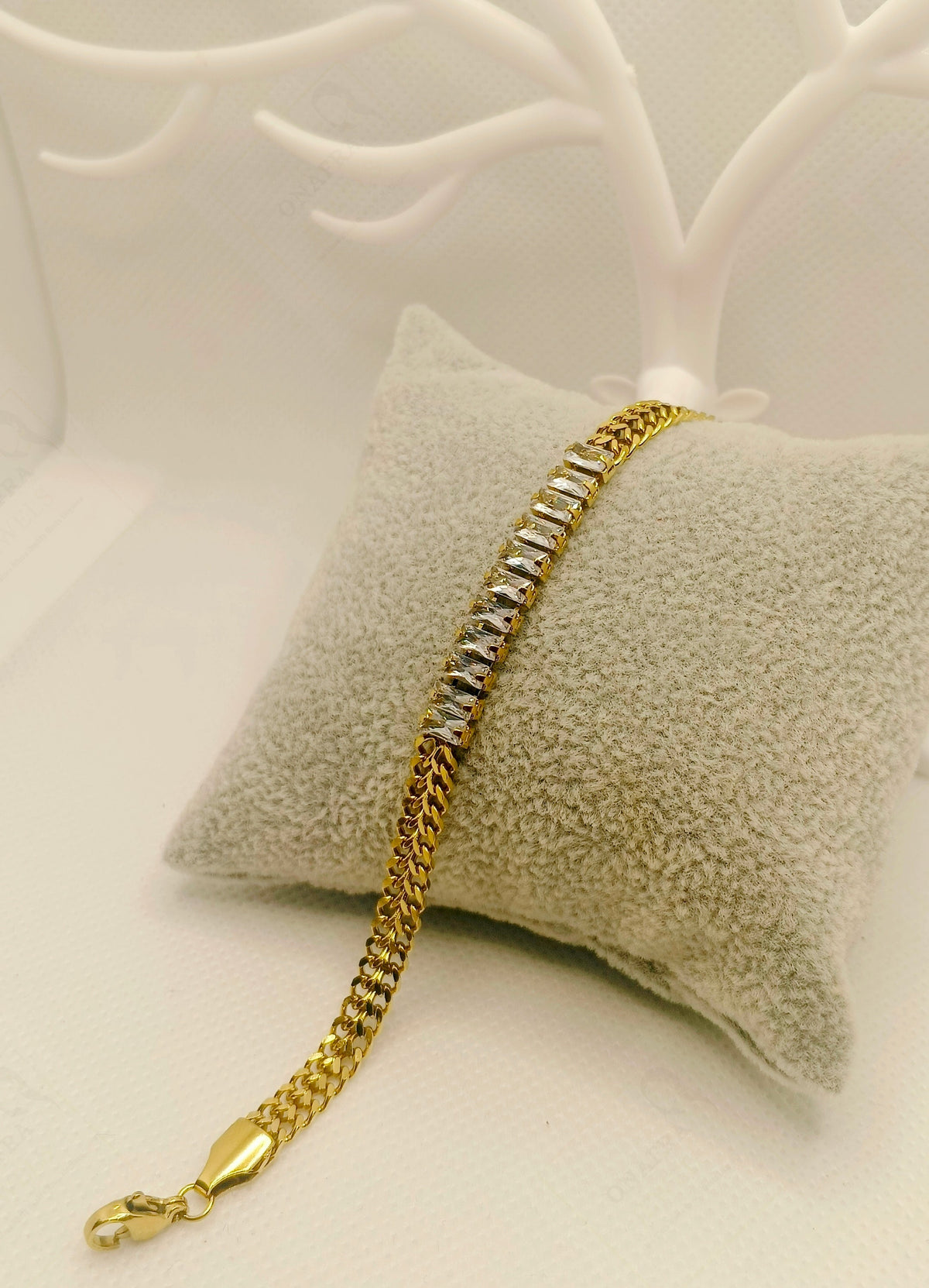 Beautiful Zircon Chain Bracelet – Stainless Steel, Waterproof