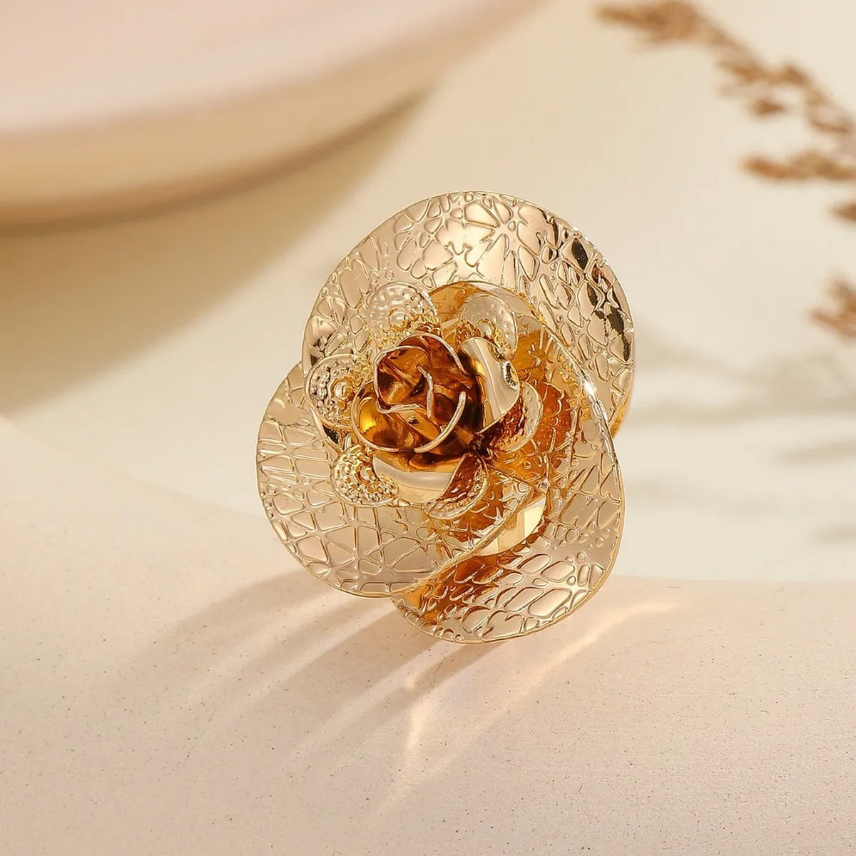 Gold Rose Flower Ring – High-End Luxury Jewelry for Women