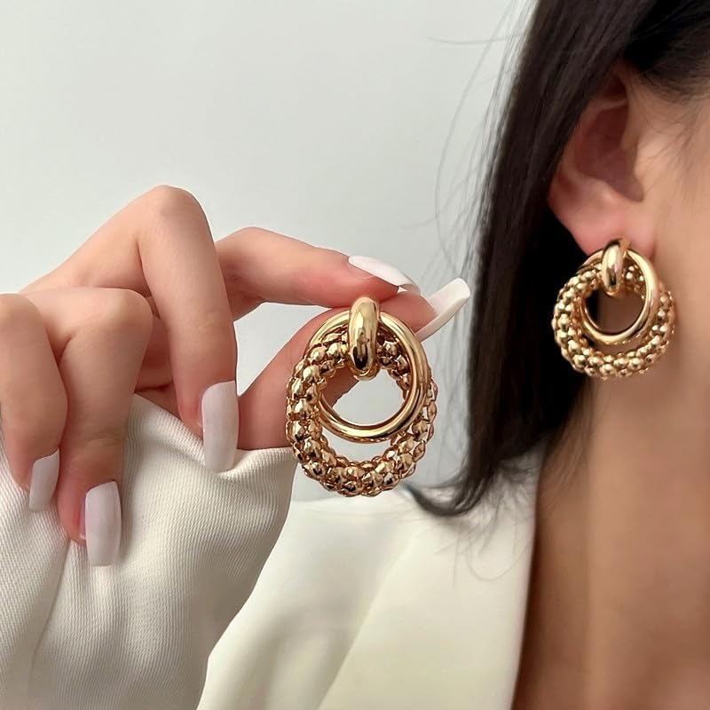 Glossy Gold Twist Drop Earrings – Trendy Metal Corn Chain Circle Knot Design for Women
