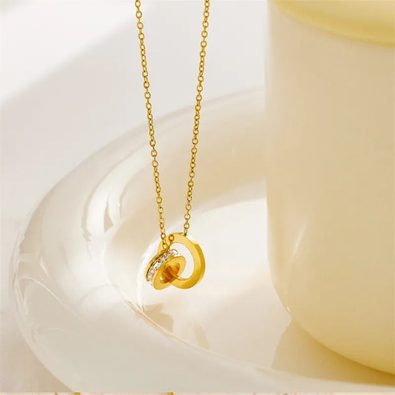 Double Ring Necklace – Rose Gold