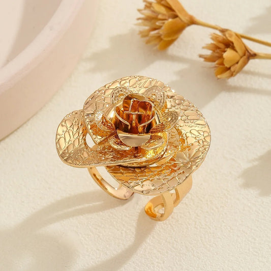 Rose Luxe Ring | Elegant Gold Rose Women’s Jewelry